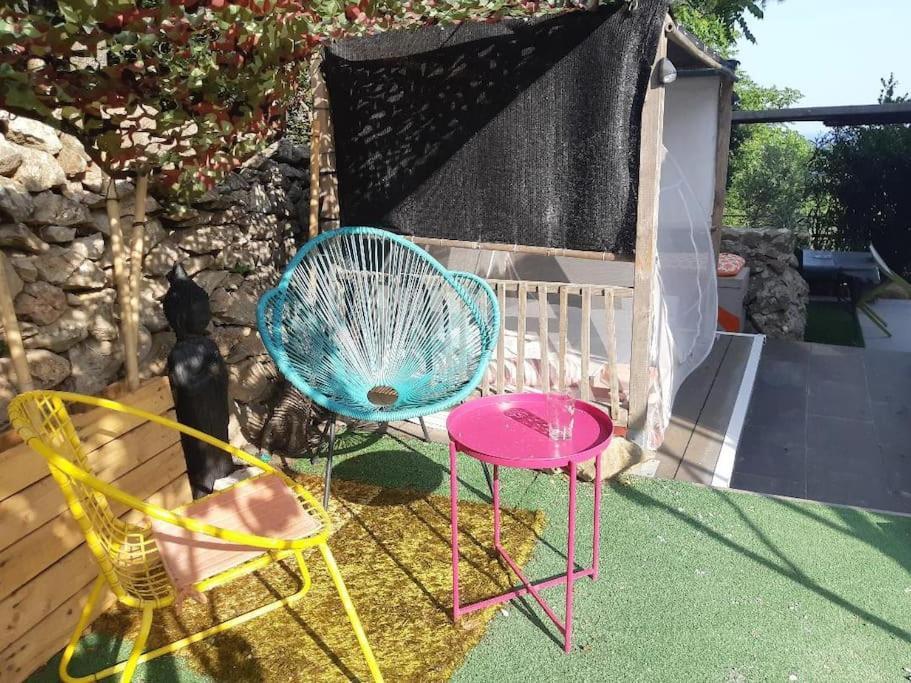 Haut De Villa Au Mont St Clair Vue Exceptionnelle Mer Et Foret Terrasses, Piscine, Petanque, Solarium Prives Σετ Εξωτερικό φωτογραφία