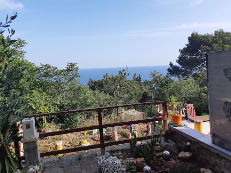 Haut De Villa Au Mont St Clair Vue Exceptionnelle Mer Et Foret Terrasses, Piscine, Petanque, Solarium Prives Σετ Εξωτερικό φωτογραφία