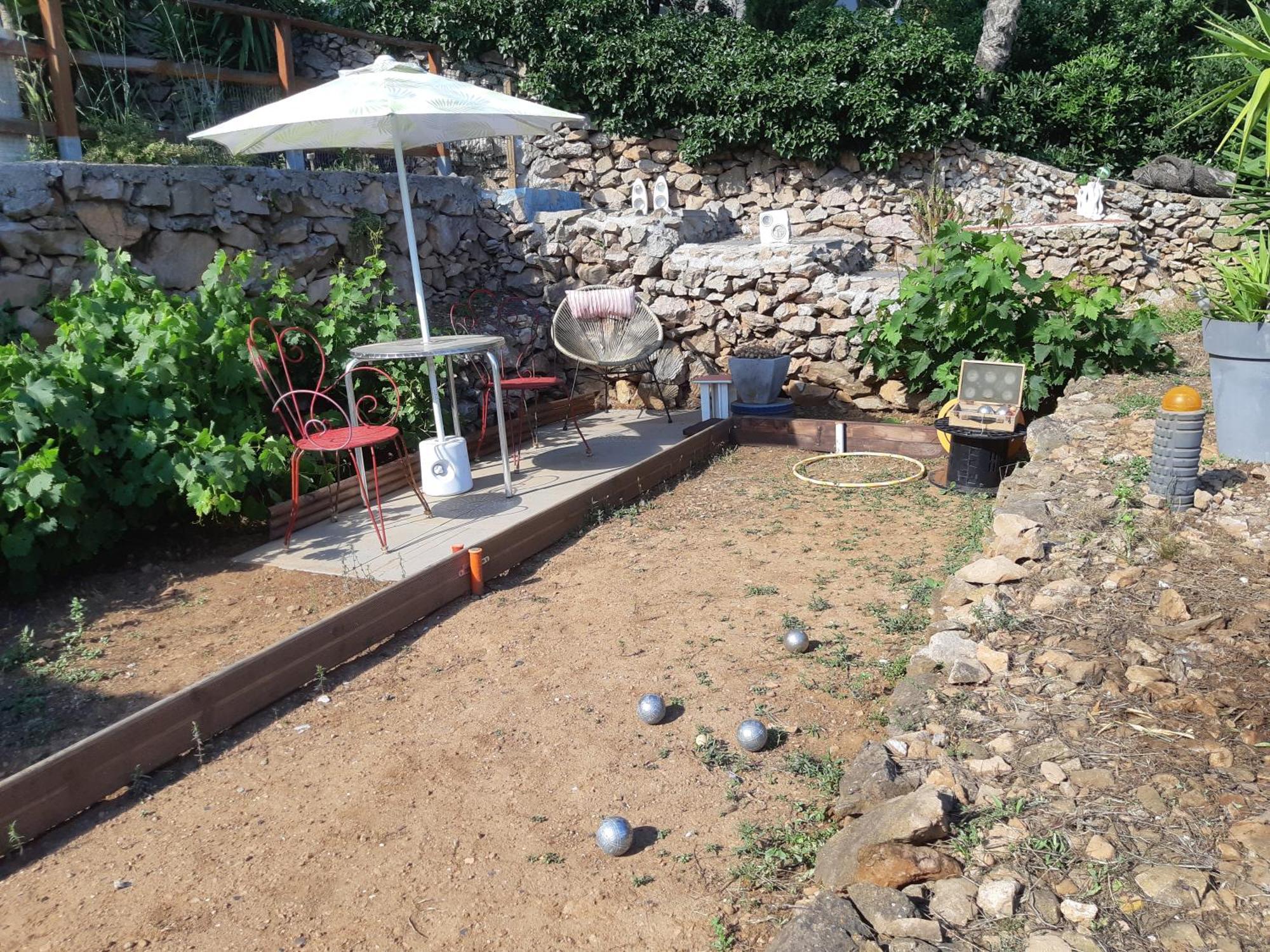 Haut De Villa Au Mont St Clair Vue Exceptionnelle Mer Et Foret Terrasses, Piscine, Petanque, Solarium Prives Σετ Εξωτερικό φωτογραφία