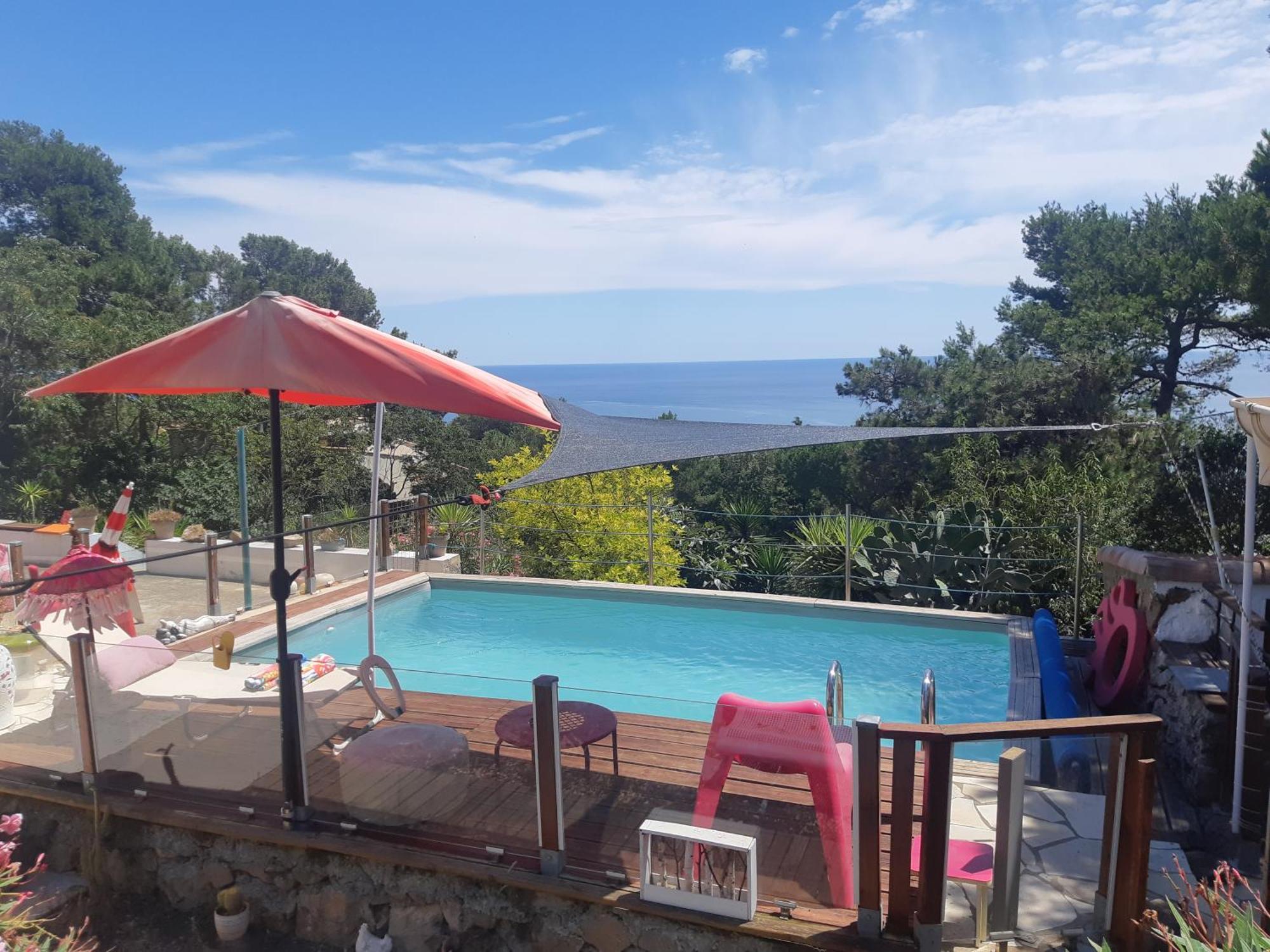 Haut De Villa Au Mont St Clair Vue Exceptionnelle Mer Et Foret Terrasses, Piscine, Petanque, Solarium Prives Σετ Εξωτερικό φωτογραφία
